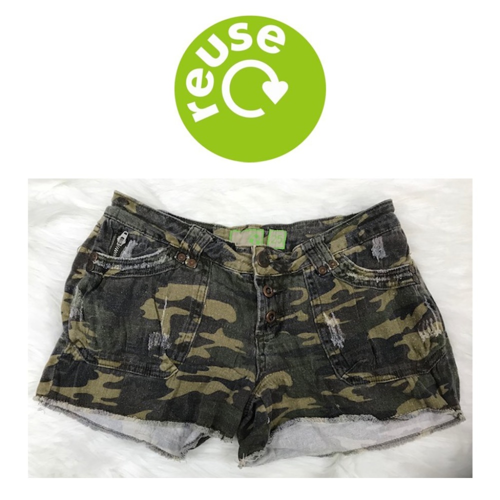 Reuse Camo Eco Friendly Shorts
